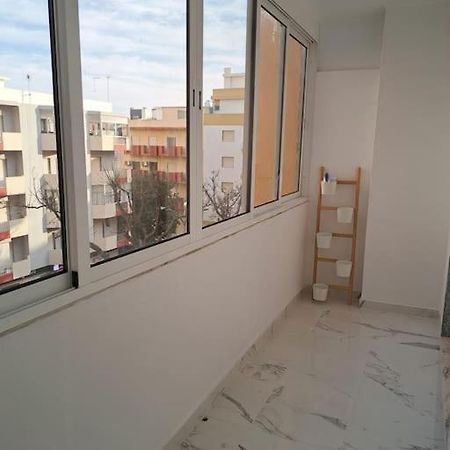 Apartamento Em Quarteira T1 Esterno foto