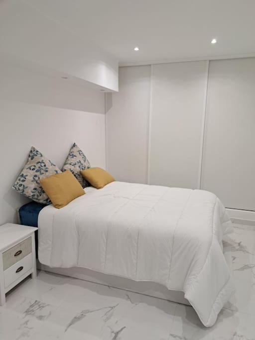 Apartamento Em Quarteira T1 Esterno foto