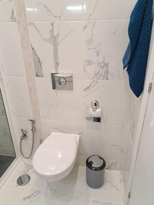 Apartamento Em Quarteira T1 Esterno foto